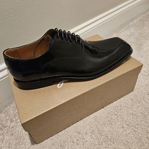 Christian Louboutin Men's Chambeliss Leather Derby Shoes